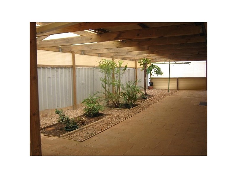 33 Simmons Crescent, Port Augusta West SA 5700