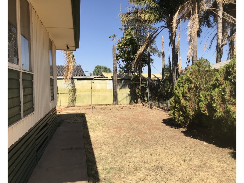 113 Hurcombe Crescent, Port Augusta West SA 5700