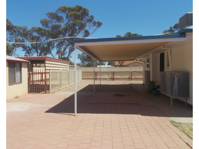 1 Kirwan Crescent, Port Augusta West SA 5700