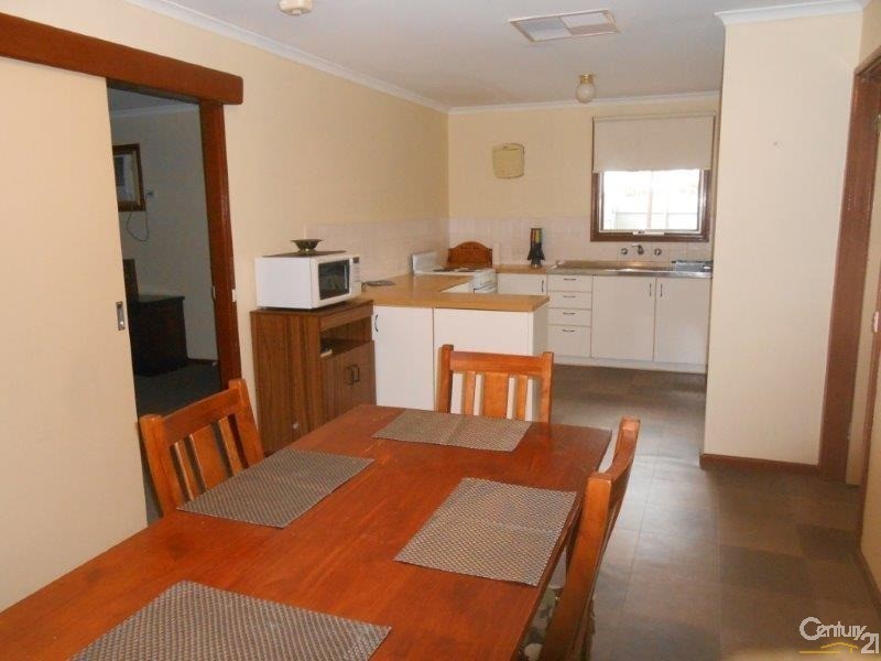 14 Waters Crescent, Port Augusta West SA 5700