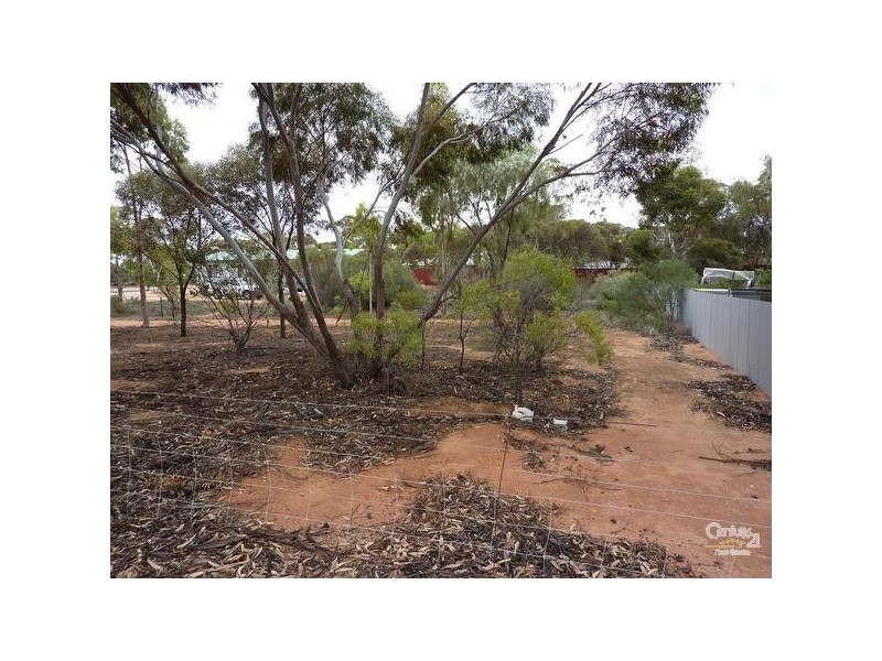 2 WASTELL STREET, Stirling North SA 5710