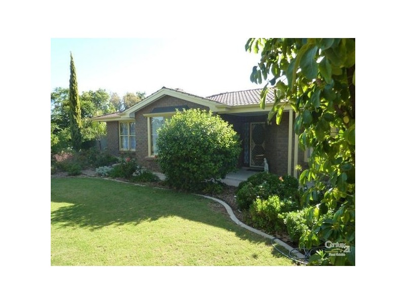 9 SMOKER STREET, Stirling North SA 5710