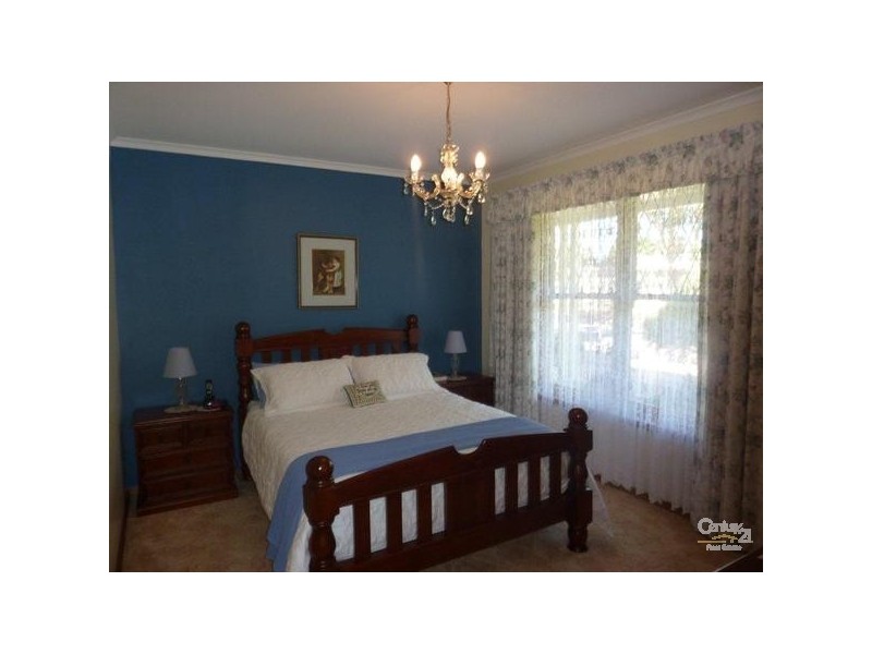9 SMOKER STREET, Stirling North SA 5710