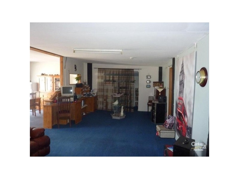 26 The Esplanade, Miranda SA 5700