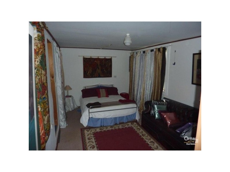 26 The Esplanade, Miranda SA 5700