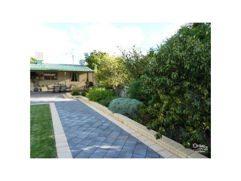 11 NESTOR STREET, Stirling North SA 5710