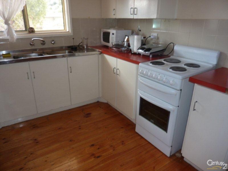 96 Hurcombe Crescent, Port Augusta West SA 5700