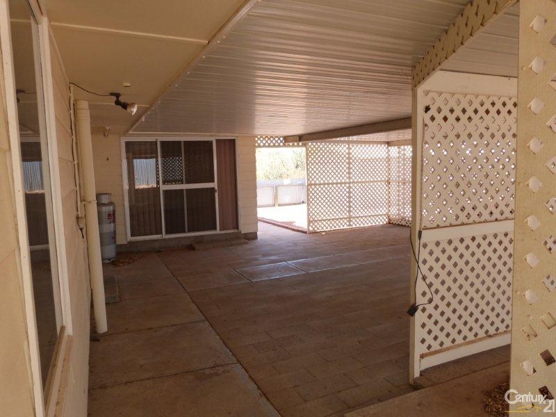 2 Crichton Drive, Port Augusta West SA 5700