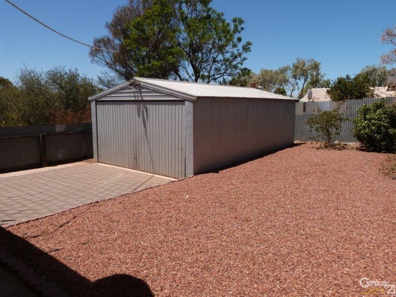 2 Crichton Drive, Port Augusta West SA 5700