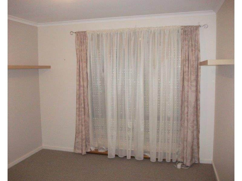 42 Edwards Street, Stirling North SA 5710