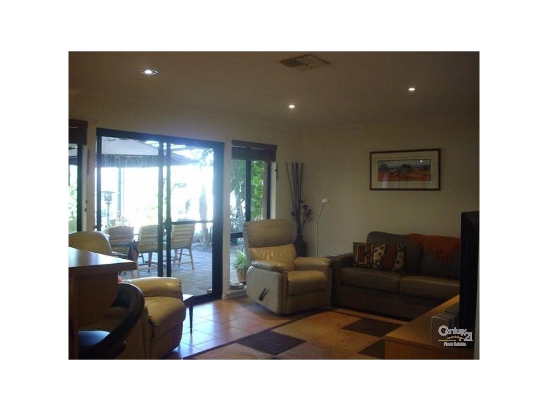 11 RAEDEL COURT, Port Augusta West SA 5700