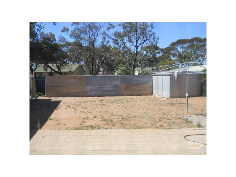 8 BUTLER CRESCENT, Port Augusta West SA 5700