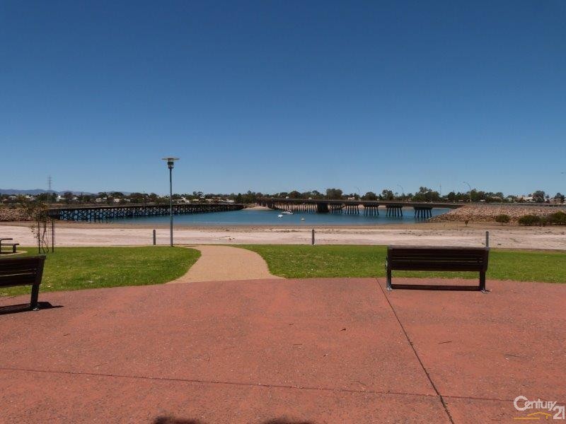 Unit 4 Western Beach Estate Road, Port Augusta West SA 5700
