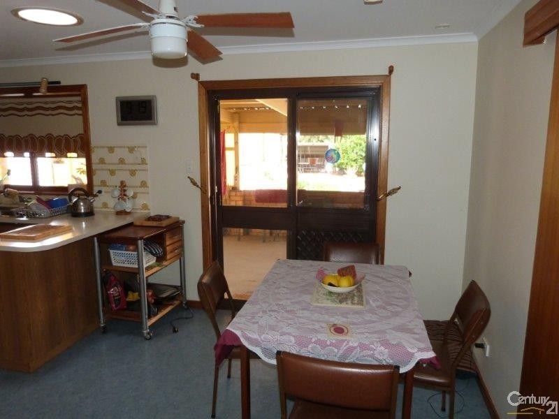 3 Oval Road, Stirling North SA 5710