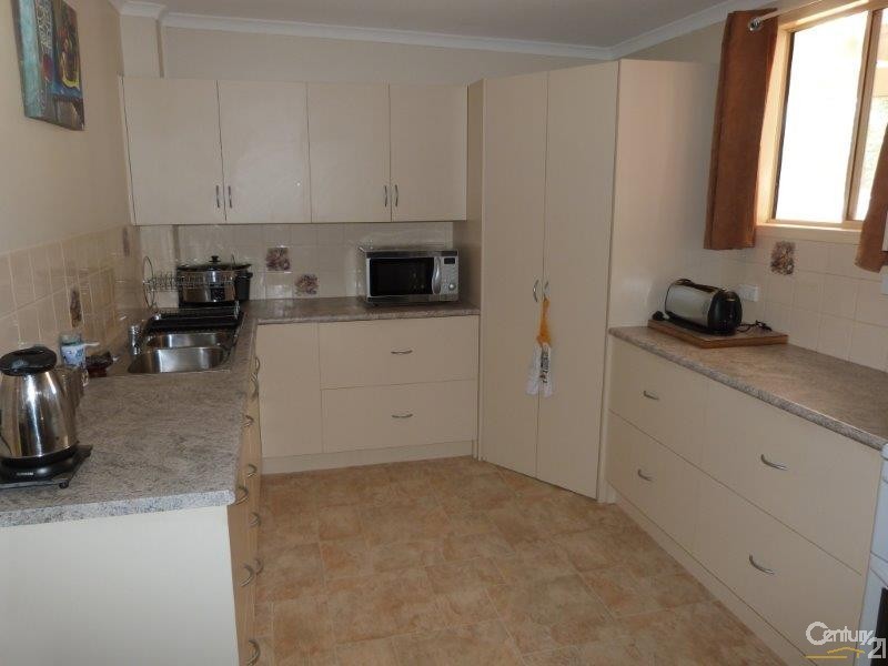10 Howden Street, Stirling North SA 5710