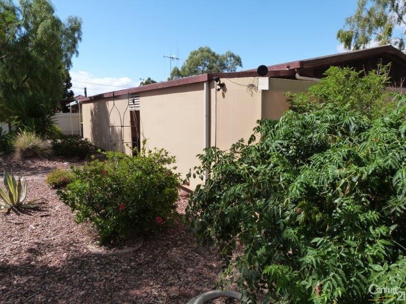 10 Howden Street, Stirling North SA 5710
