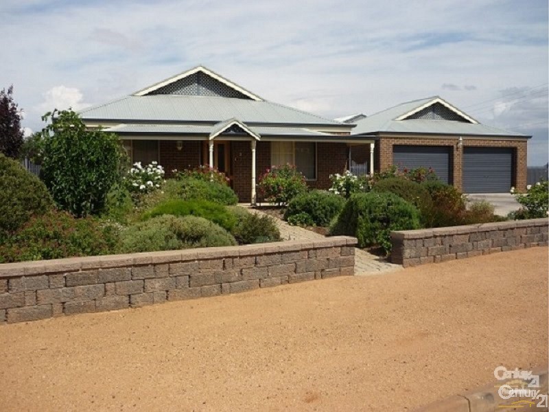 2 Duregon Street, Stirling North SA 5710