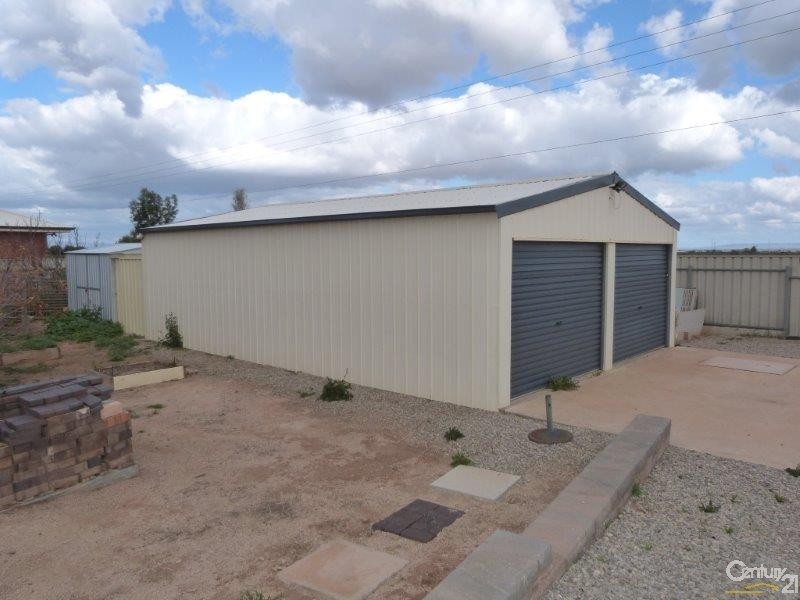 2 Duregon Street, Stirling North SA 5710