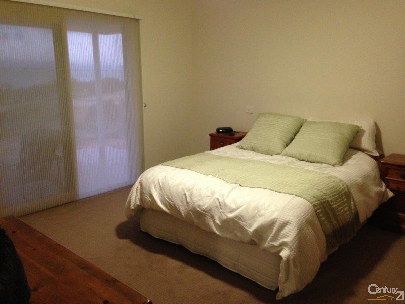4 Hemers Court, Blanche Harbor SA 5700