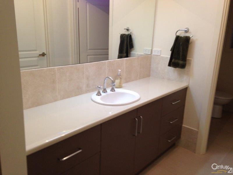 4 Hemers Court, Blanche Harbor SA 5700