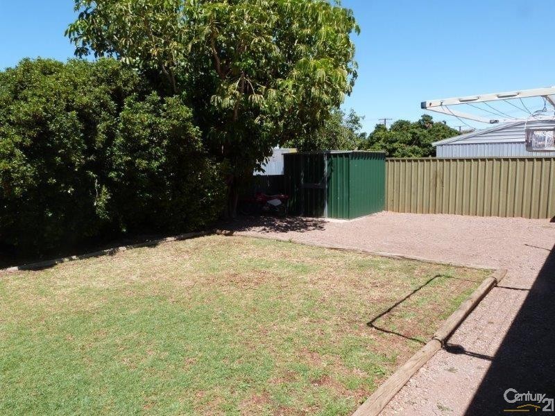 3 Johnson Avenue, Stirling North SA 5710