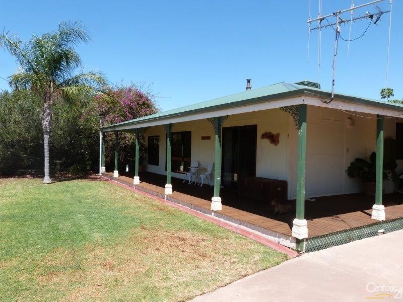 3 Johnson Avenue, Stirling North SA 5710