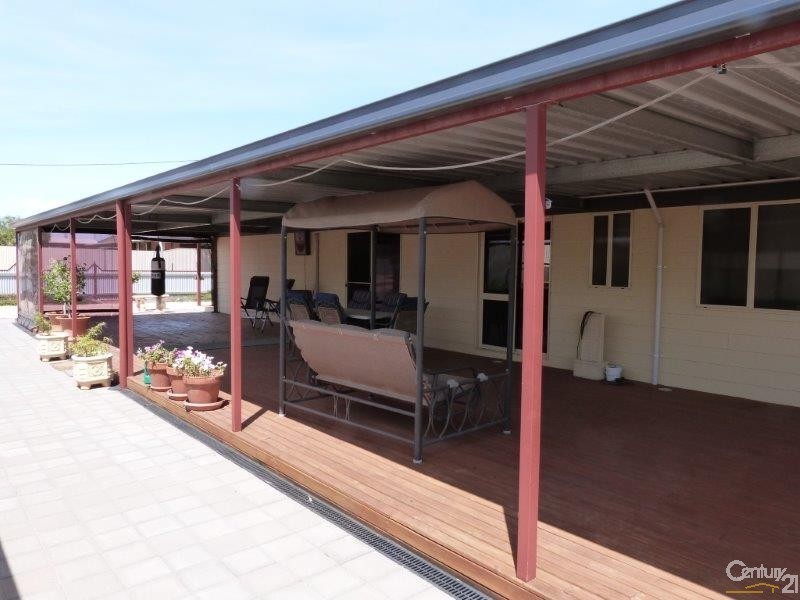 1 Jane Street, Stirling North SA 5710