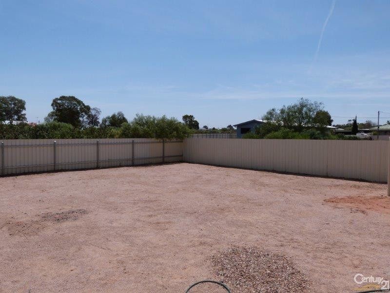 1 Jane Street, Stirling North SA 5710