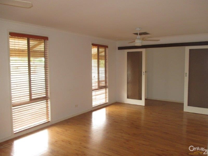 19 Finlay Street, Stirling North SA 5710