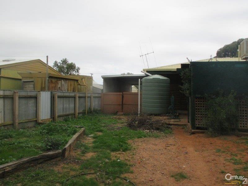 14 Zanker Avenue, Stirling North SA 5710