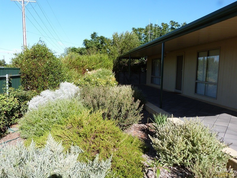 11 Nestor Street, Stirling North SA 5710