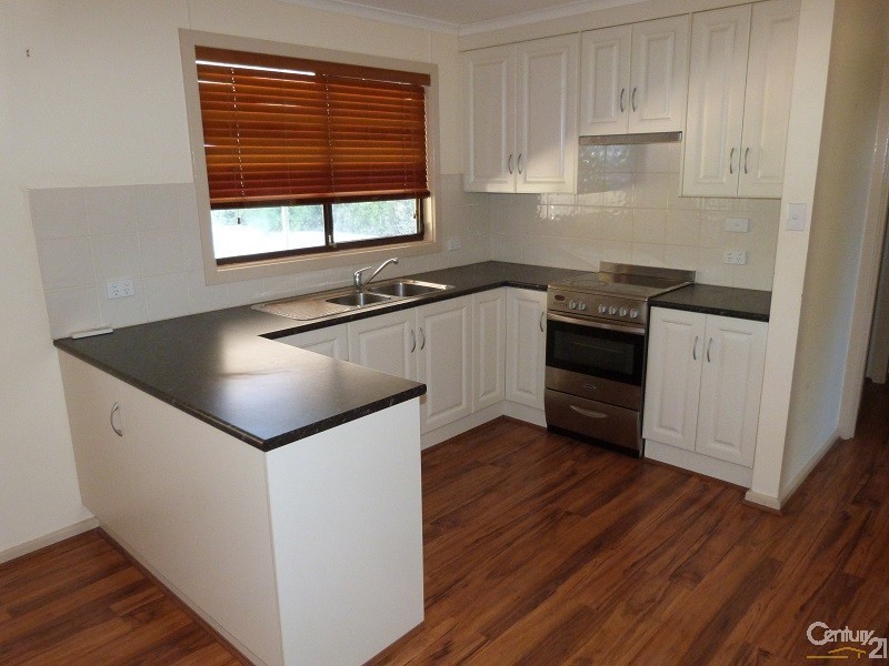 11 Nestor Street, Stirling North SA 5710