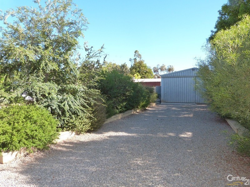 11 Nestor Street, Stirling North SA 5710