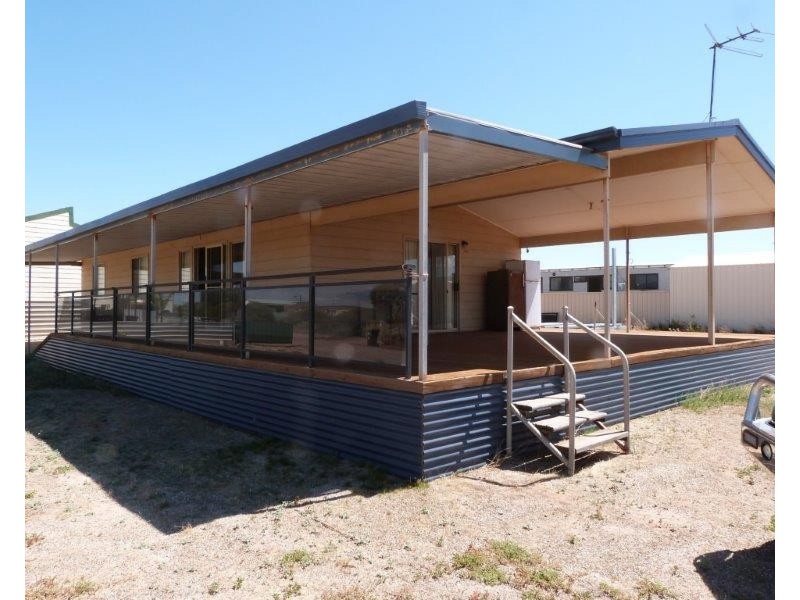 4 Pool Crescent, Miranda SA 5700