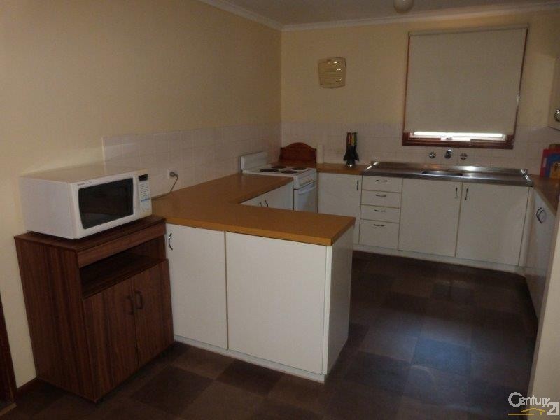 14 Waters Crescent, Port Augusta West SA 5700