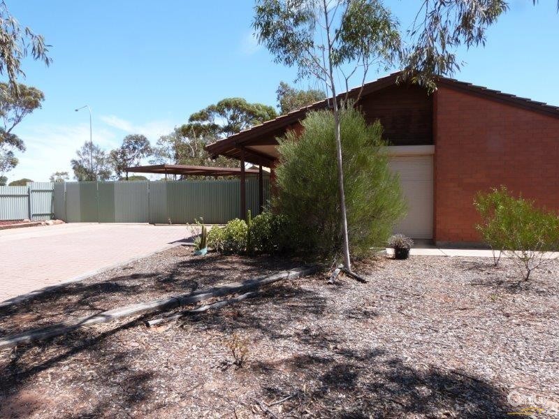 14 Waters Crescent, Port Augusta West SA 5700