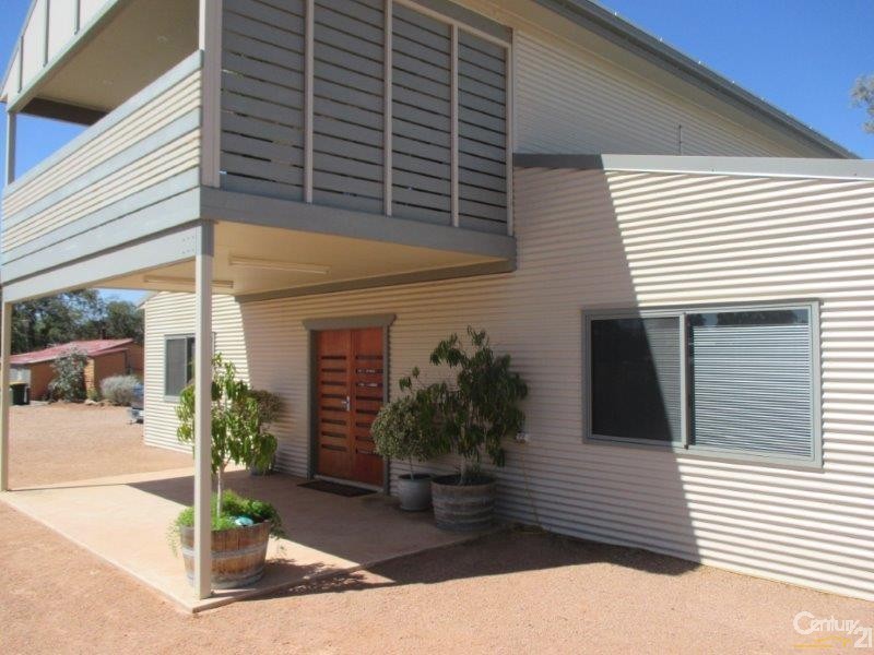 21 Mosley Street, Stirling North SA 5710