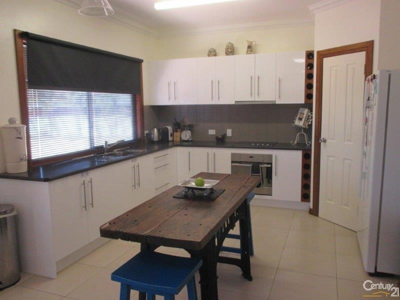 21 Mosley Street, Stirling North SA 5710