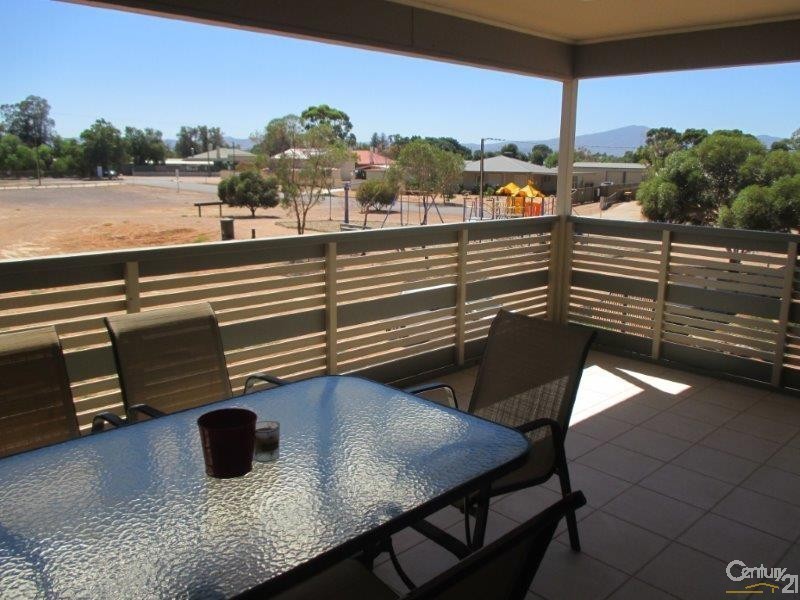 21 Mosley Street, Stirling North SA 5710