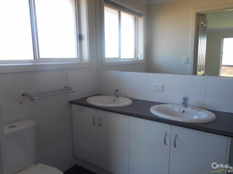 111 Shirley Street (St Eyre Estate), Port Augusta West SA 5700