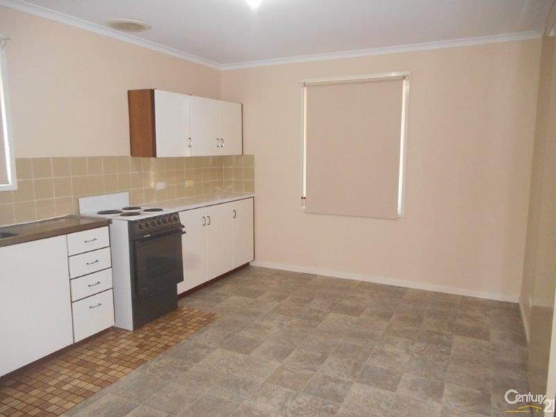 1 Butler Crescent, Port Augusta West SA 5700