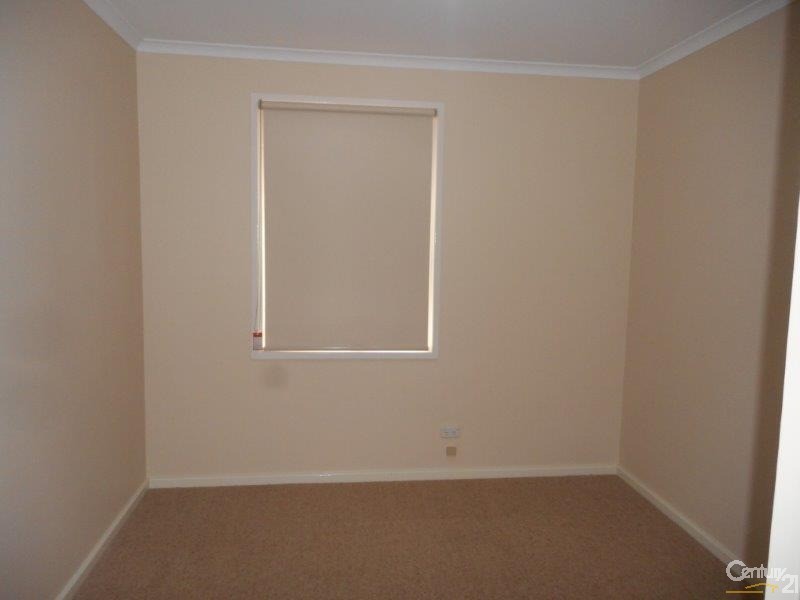 1 Butler Crescent, Port Augusta West SA 5700