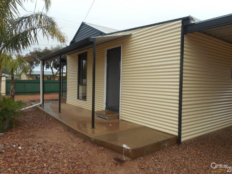 1 Brian Street, Stirling North SA 5710
