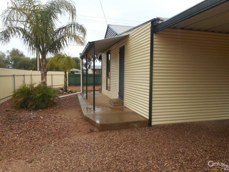 1 Brian Street, Stirling North SA 5710