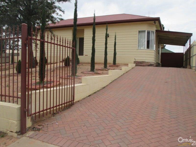 30 Stokes Terrace, Port Augusta West SA 5700