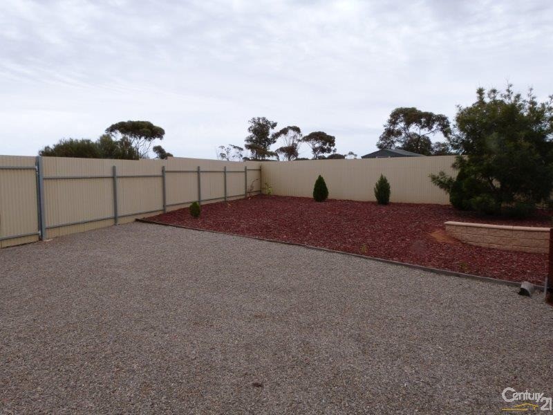 42 Hurcombe Crescent, Port Augusta West SA 5700
