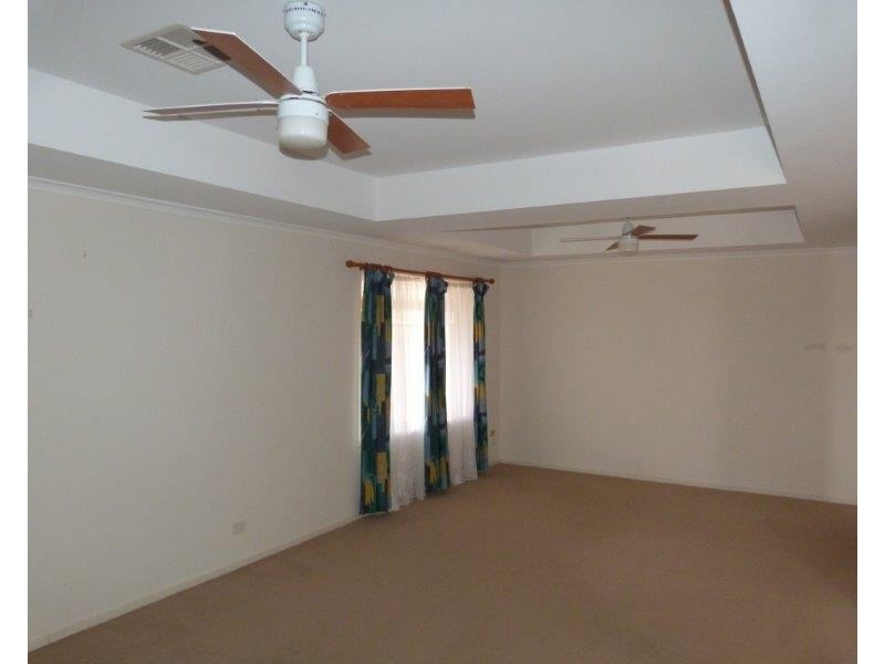 10 Bowman Road, Stirling North SA 5710