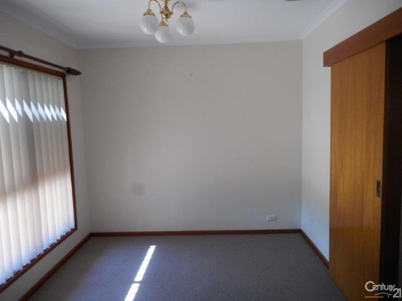 41 Shirley Street, Port Augusta West SA 5700