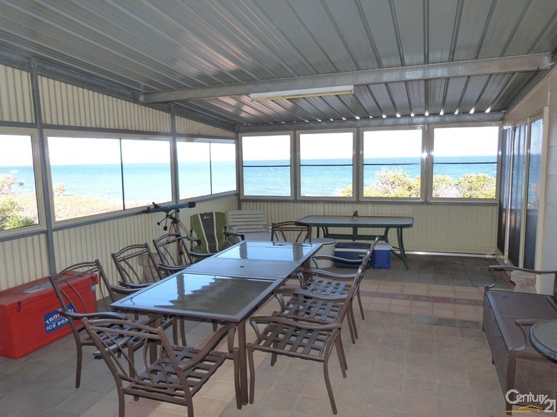 1 Mayes Court, Commissariat Point, Port Augusta West SA 5700
