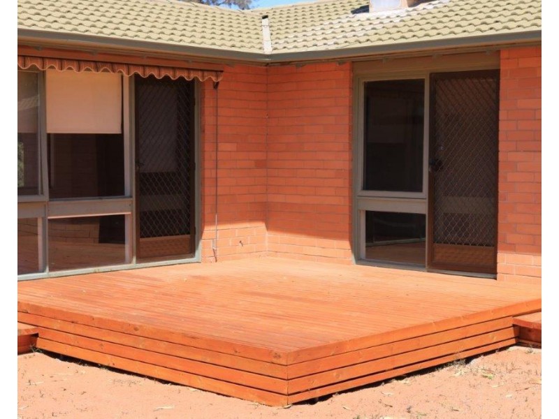 10 Richardson Crescent, Port Augusta West SA 5700